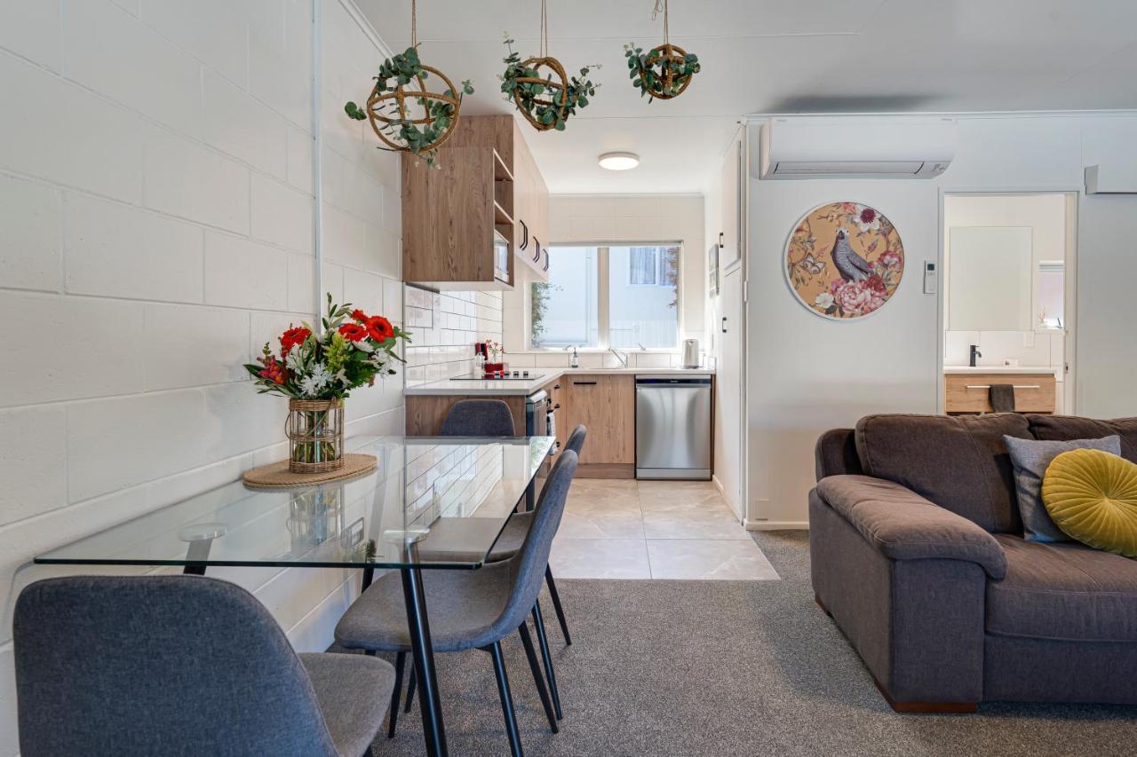Archway Motels & Chalets Wanaka Bagian luar foto
