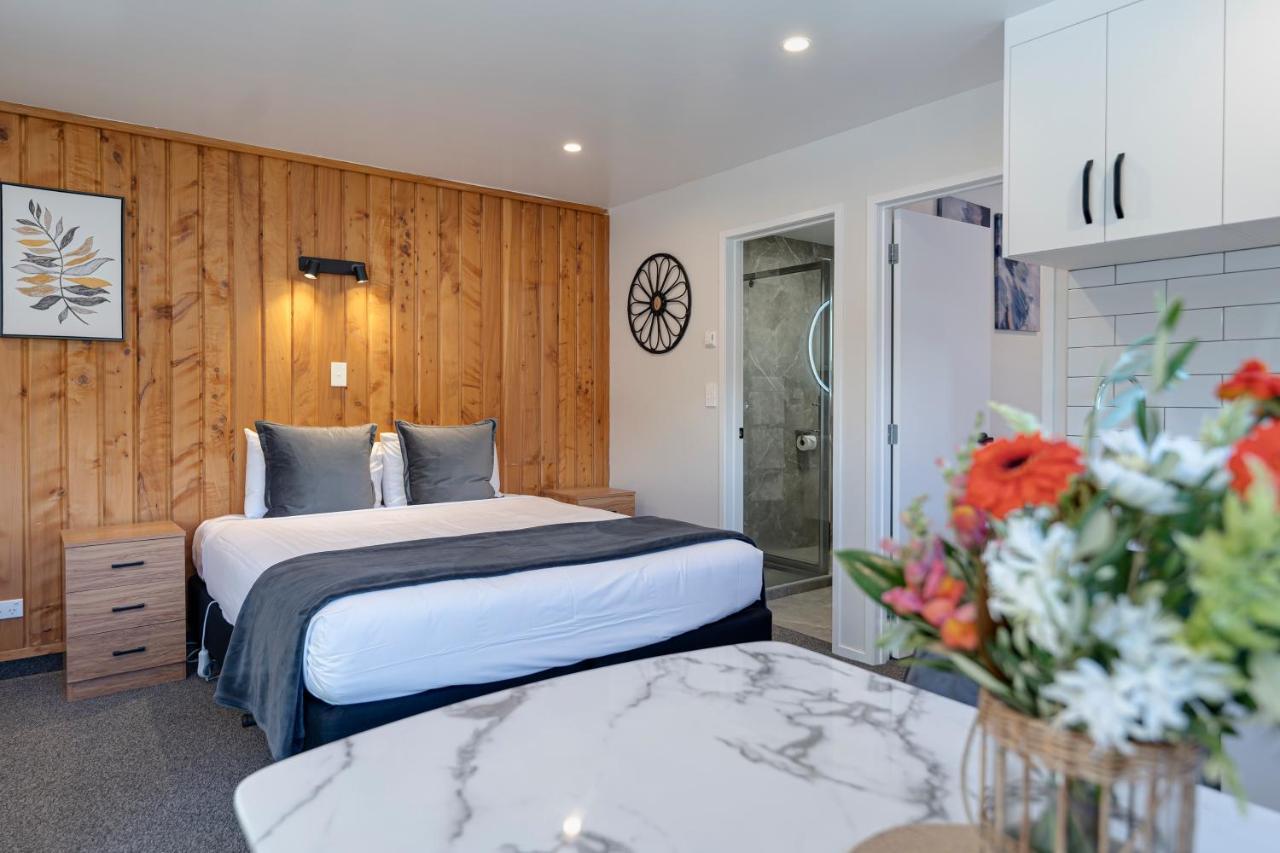 Archway Motels & Chalets Wanaka Bagian luar foto