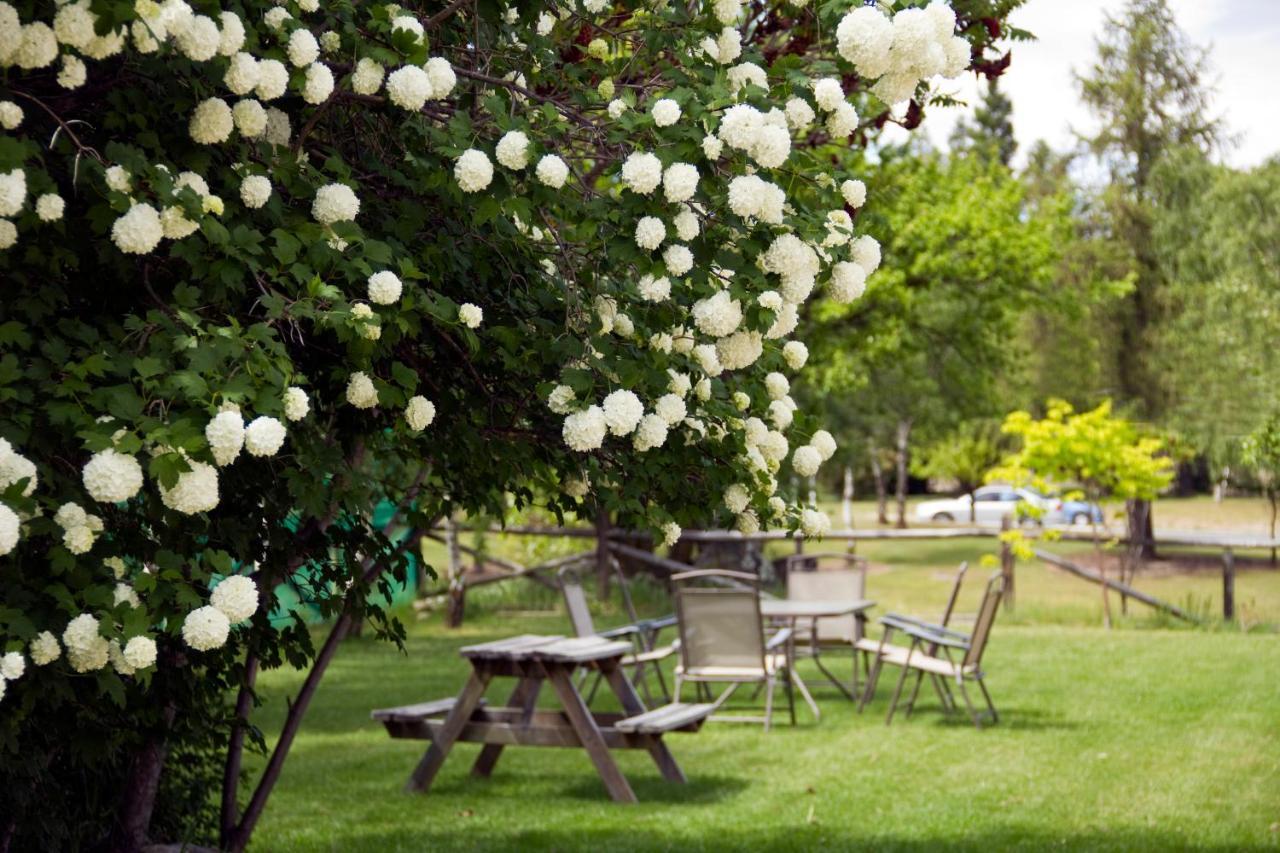 Archway Motels & Chalets Wanaka Bagian luar foto