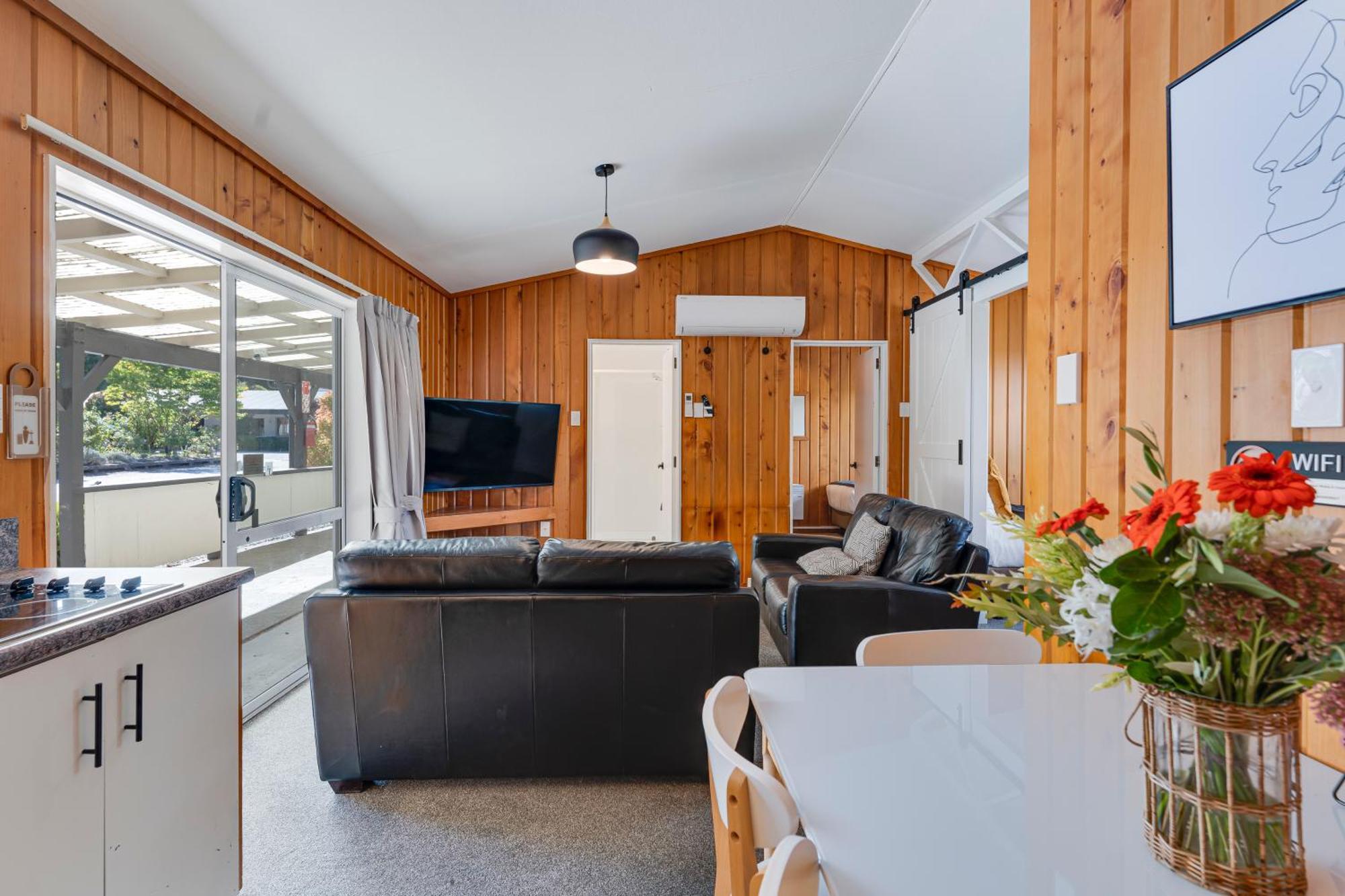 Archway Motels & Chalets Wanaka Ruang foto
