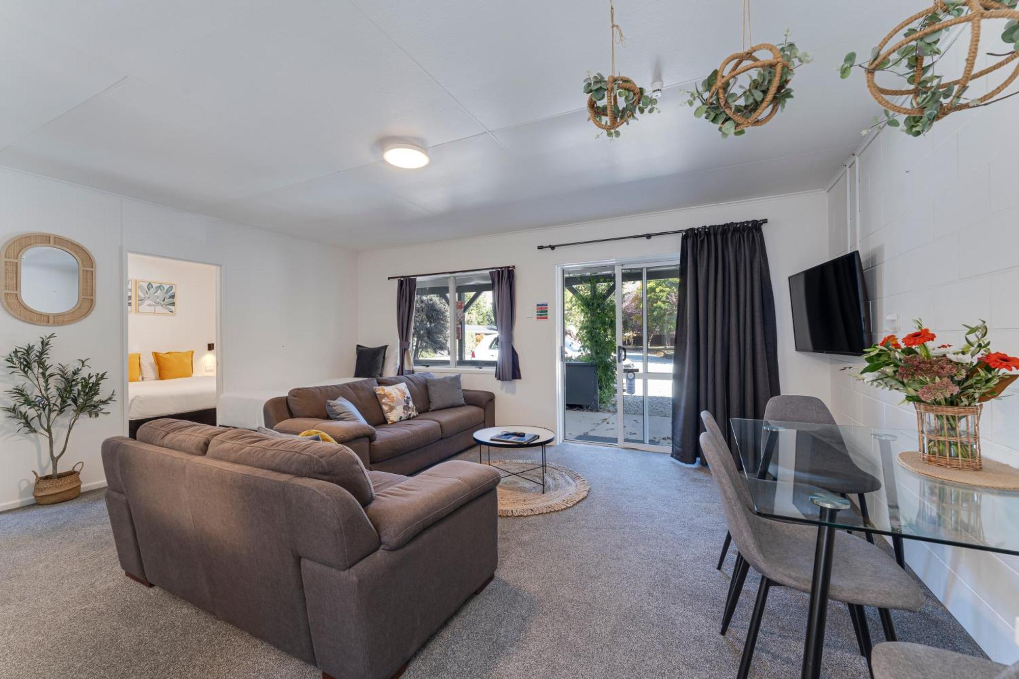 Archway Motels & Chalets Wanaka Ruang foto